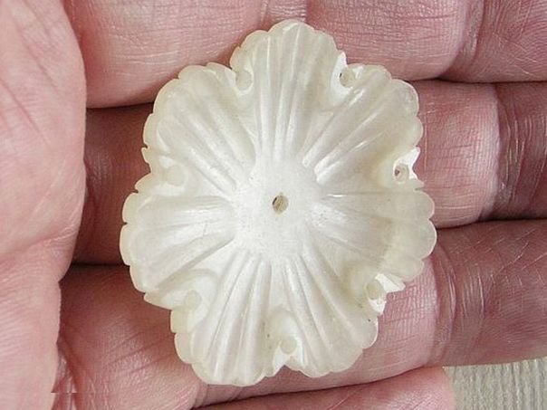 Flower 410 - (6128)